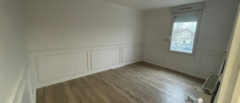 Apartment 5 rooms of 95 m² in Reims (51100)