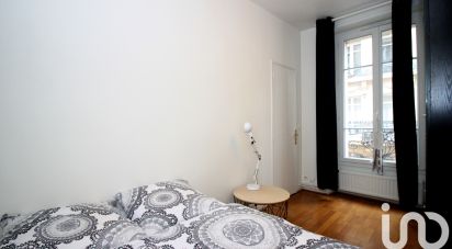 Appartement 2 pièces de 43 m² à Paris (75017)