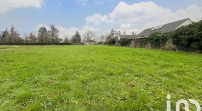 Land of 881 m² in Champenard (27600)