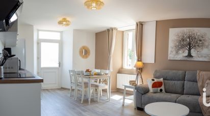 Maison 3 pièces de 52 m² à Sainte-Marguerite-d'Elle (14330)