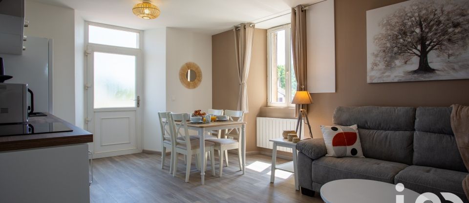 Maison 3 pièces de 52 m² à Sainte-Marguerite-d'Elle (14330)