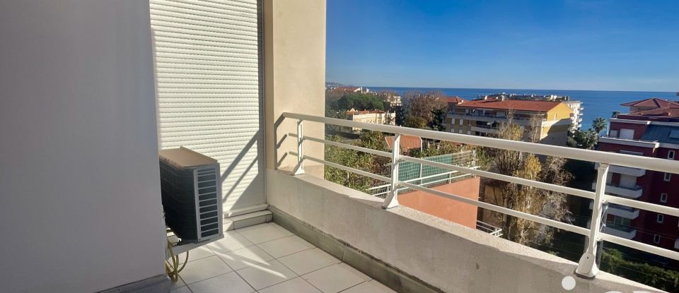 Appartement 3 pièces de 85 m² à Menton (06500)