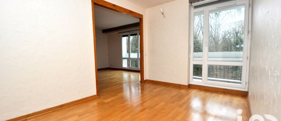 Apartment 7 rooms of 103 m² in Saint-Michel-sur-Orge (91240)