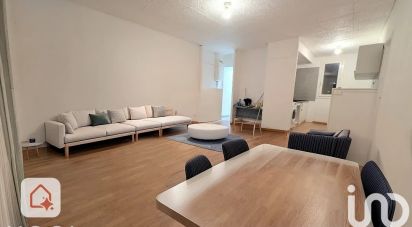 Apartment 3 rooms of 49 m² in Orange (84100)