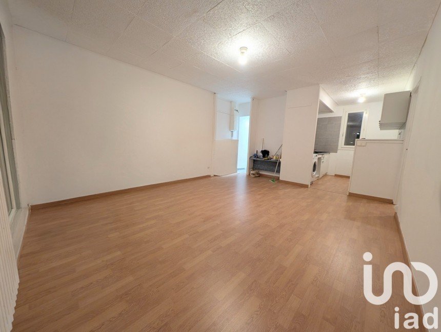 Appartement 3 pièces de 49 m² à Orange (84100)