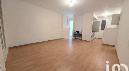 Apartment 3 rooms of 49 m² in Orange (84100)