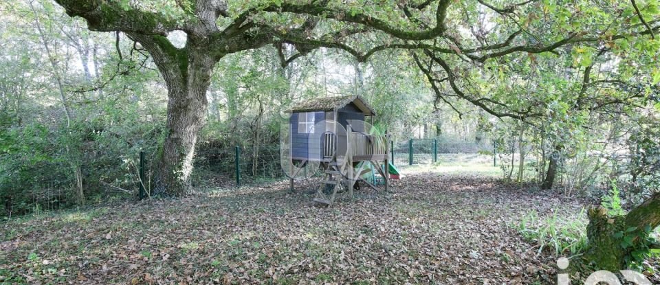 Maison traditionnelle 6 pièces de 172 m² à Pechbonnieu (31140)