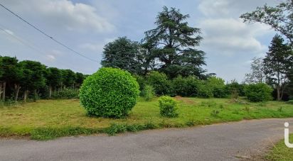 Land of 712 m² in Montluel (01120)