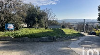 Land of 664 m² in Cesseras (34210)