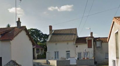 House 4 rooms of 101 m² in LORETZ D'ARGENTON (79290)