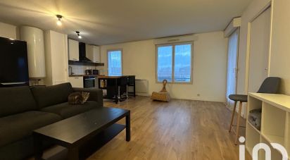 Apartment 3 rooms of 53 m² in Sainte-Geneviève-des-Bois (91700)