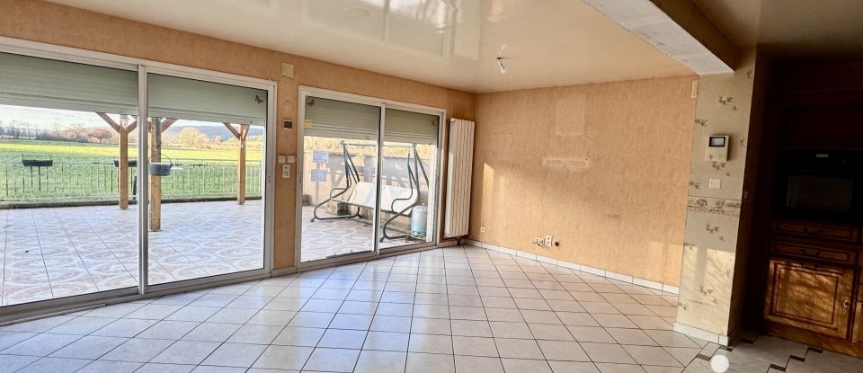 Maison 6 pièces de 153 m² à Châteauvillain (52120)