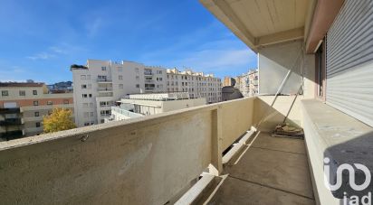 Appartement 3 pièces de 52 m² à Marseille (13008)