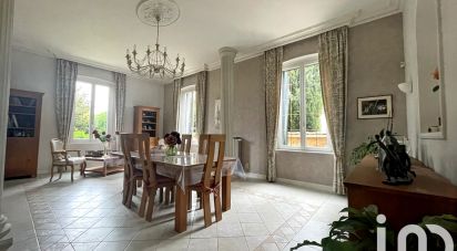 Mansion 9 rooms of 262 m² in Incarville (27400)