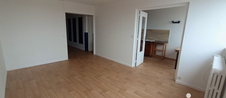 Apartment 3 rooms of 76 m² in Roubaix (59100)