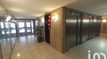 Apartment 3 rooms of 76 m² in Roubaix (59100)