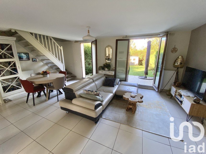 House 5 rooms of 90 m² in Guyancourt (78280)