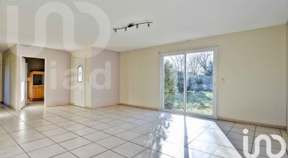 House 4 rooms of 88 m² in Gaillan-en-Médoc (33340)