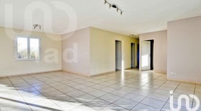 Maison 4 pièces de 88 m² à Gaillan-en-Médoc (33340)