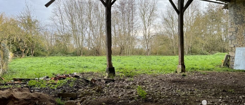 Longère 5 pièces de 350 m² à Brioux-sur-Boutonne (79170)