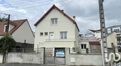 Traditional house 5 rooms of 85 m² in Ozoir-la-Ferrière (77330)