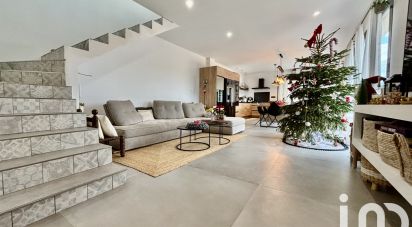 Maison 5 pièces de 128 m² à Le Castellet (83330)