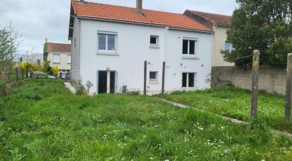 Maison 4 pièces de 75 m² à La Roche-sur-Yon (85000)