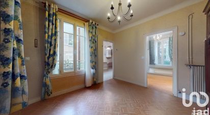 Apartment 2 rooms of 33 m² in Le Chesnay (78150)