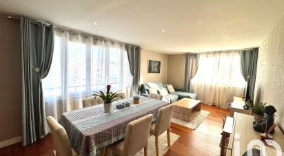 Apartment 4 rooms of 72 m² in Sainte-Geneviève-des-Bois (91700)