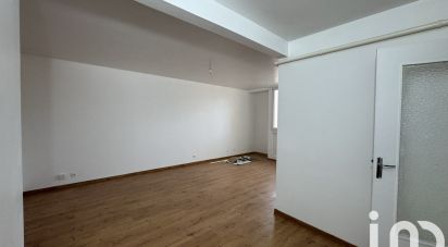 Appartement 3 pièces de 52 m² à Sin-le-Noble (59450)