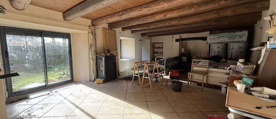 Ferme 6 pièces de 162 m² à Chamalières-sur-Loire (43800)