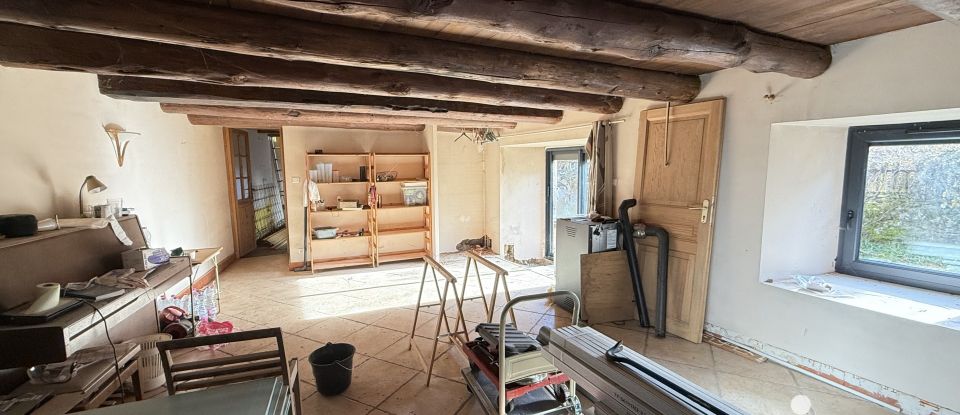 Ferme 6 pièces de 162 m² à Chamalières-sur-Loire (43800)