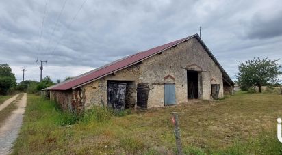 Barn conversion 5 rooms of 219 m² in Coulombiers (86600)