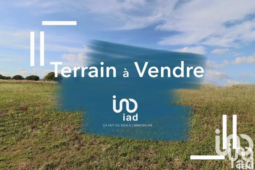 Land of 2,500 m² in Le Val d'Hazey (27940)