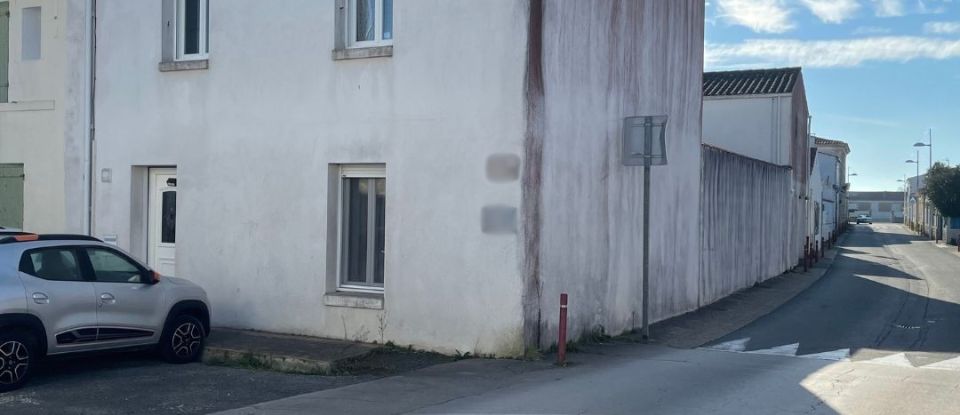 Maison de ville 4 pièces de 131 m² à Saint-Georges-d'Oléron (17190)