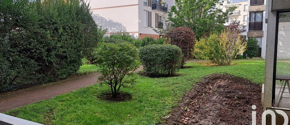 Apartment 1 room of 34 m² in Saint-Leu-la-Forêt (95320)