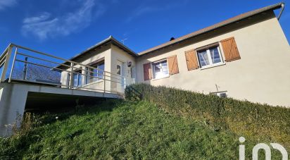 Maison 5 pièces de 138 m² à Saint-Mamet-la-Salvetat (15220)