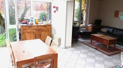 House 8 rooms of 120 m² in Créteil (94000)