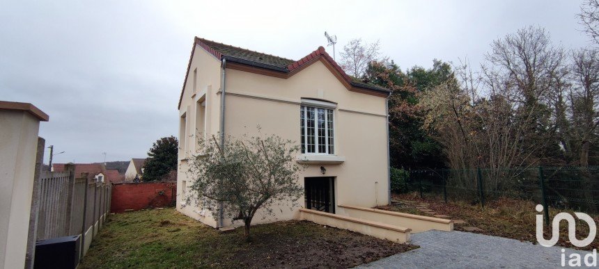 House 5 rooms of 102 m² in Villecresnes (94440)