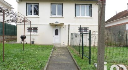 Maison 6 pièces de 135 m² à Goussainville (95190)