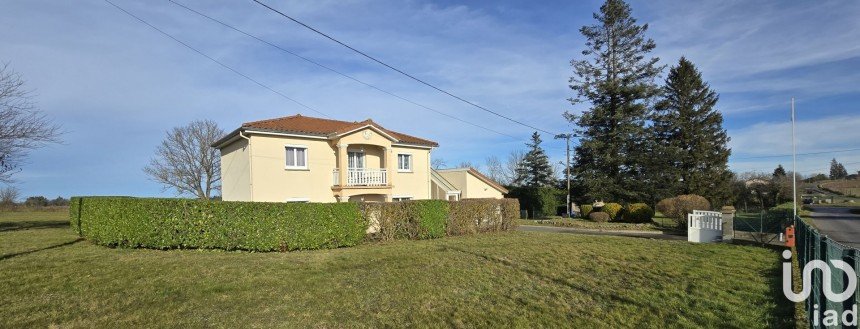 House 5 rooms of 135 m² in Saint-Maurice-en-Gourgois (42240)