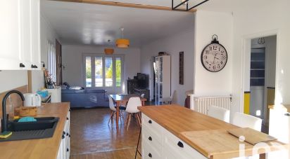 House 6 rooms of 164 m² in Ploërmel (56800)