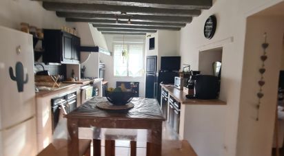 House 8 rooms of 157 m² in Saint-Mars-d'Outillé (72220)