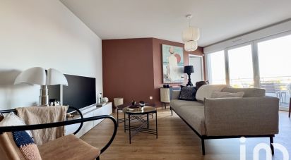 Apartment 3 rooms of 67 m² in La Rochelle (17000)