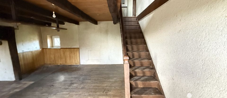 Maison traditionnelle 5 pièces de 89 m² à Sabadel-Latronquière (46210)