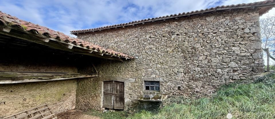 Maison traditionnelle 5 pièces de 89 m² à Sabadel-Latronquière (46210)