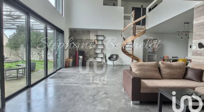 Maison d’architecte 6 pièces de 160 m² à Claye-Souilly (77410)