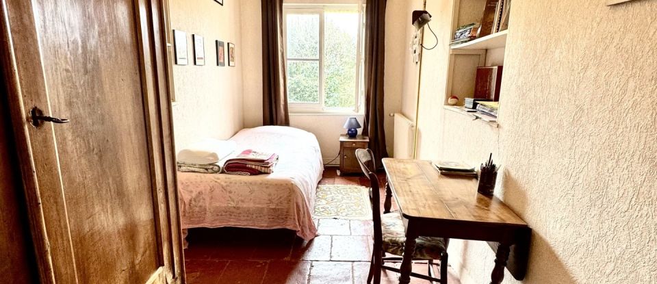 Traditional house 7 rooms of 230 m² in Montauban (82000)