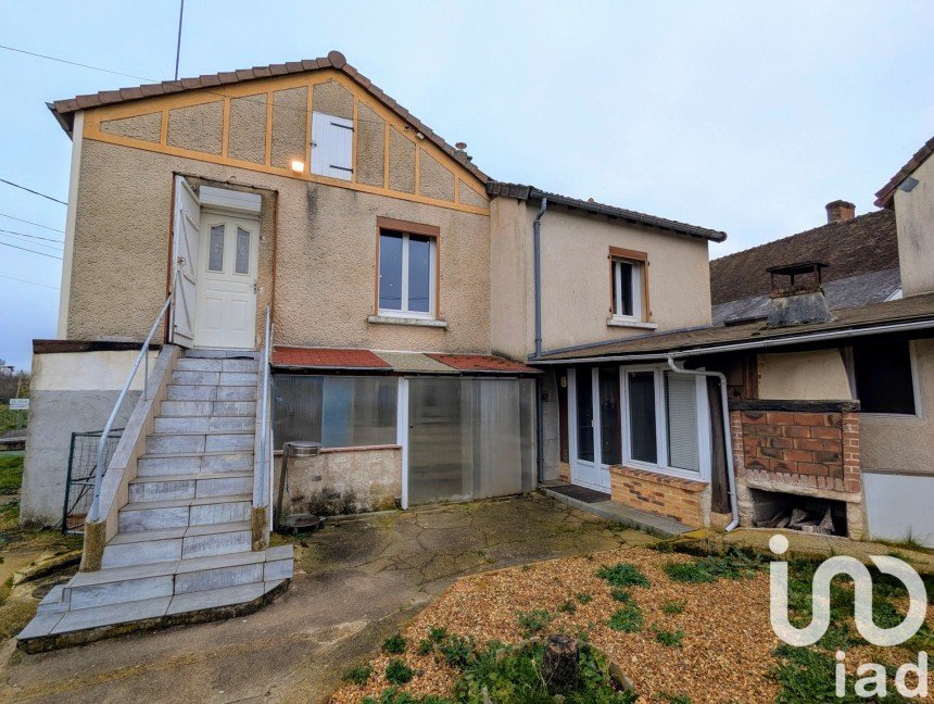 House 3 rooms of 68 m² in Naveil (41100)