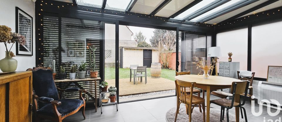 Maison 4 pièces de 107 m² à Montfermeil (93370)